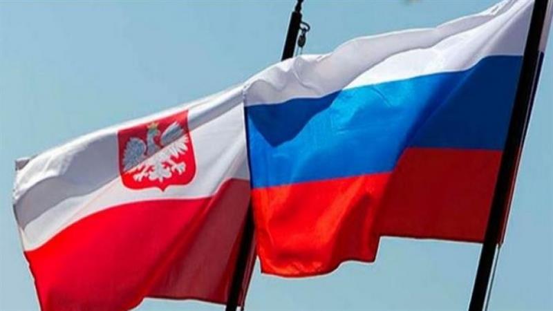روسيا تطلب اعتذارا رسميا من بولندا.. وتهدد برد انتقامي