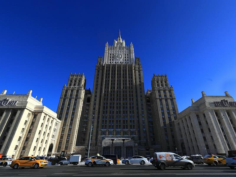الخارجية الروسية: الولايات المتحدة لم تبلغ موسكو بنية توجيه ضربة لزعيم 