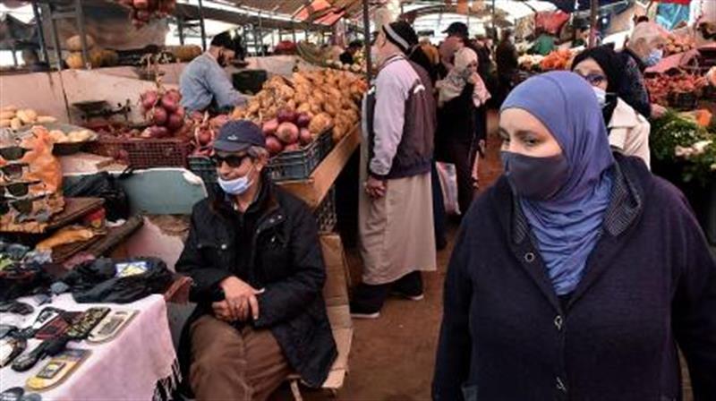 دولة عربية تعطي منحة شهرية وتغطية صحية للعاطلين عن العمل