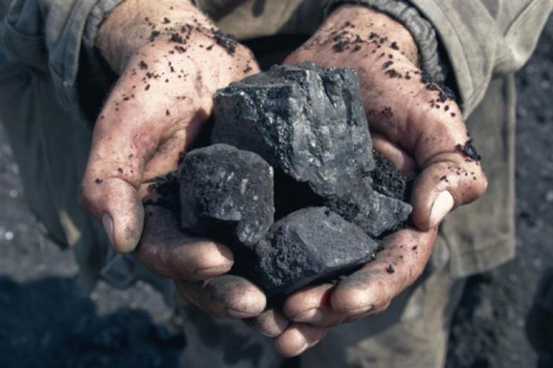 قبل نفاد المُهلة.. كيف تخطط أوروبا لتأمين حاجتها من الفحم؟