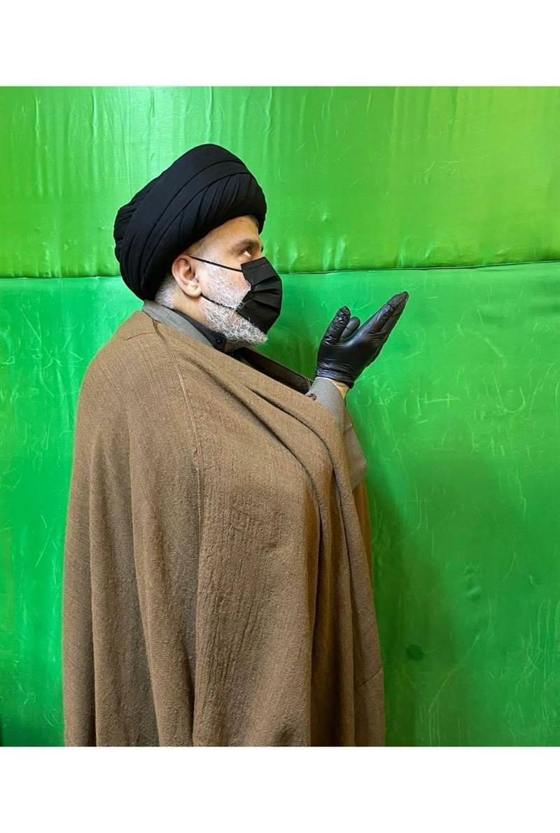 صورة.. الصدر في ضريح الإمام علي بعد المصادقة على نتائج الانتخابات